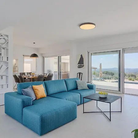 Dom wakacyjny Aponia *