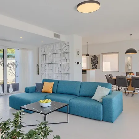 Dom wakacyjny Aponia *