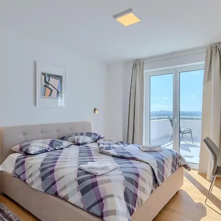 Semesterbostad Aponia *