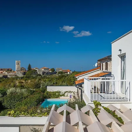 Bijela Kuca Holiday home